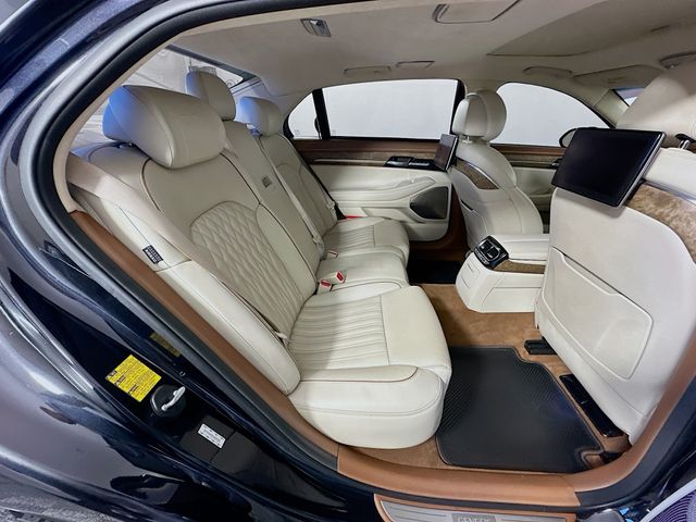 Thumbnail: 2021 Genesis G90 - 29