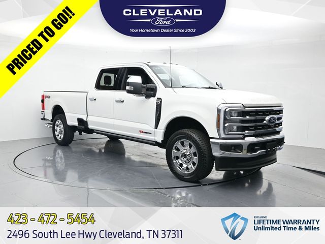 White Metallic 2026 Ford F-250 Super Duty King Ranch Crew Cab 4WD Pickup Truck Four-Wheel Drive Automatic