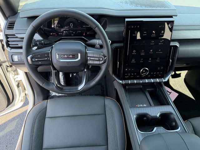 2026 GMC Acadia AT4 - Photo 9