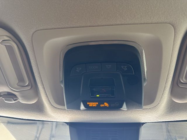 2025 Toyota Corolla LE - Photo 12