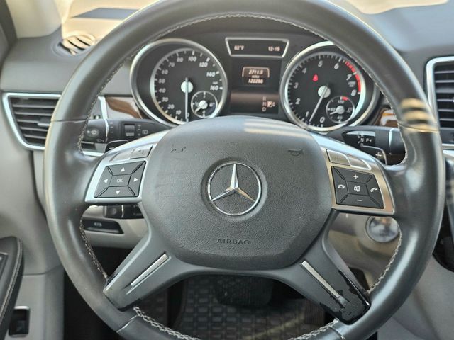 Used 2014  Mercedes-Benz ML 350 image 33