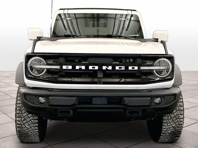 2023 Ford Bronco Outer Banks White at Bob Ruth Ford
