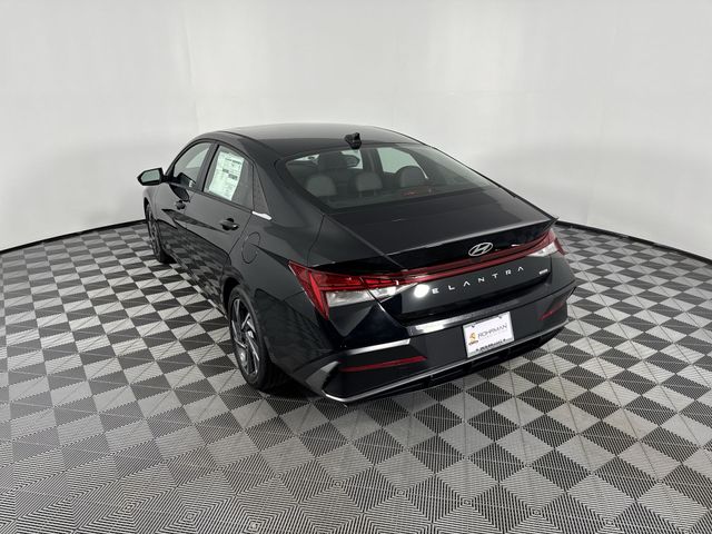 New 2025 Hyundai Elantra Hybrid For Sale in Indianapolis, IN