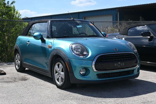 2019 MINI Cooper Iconic