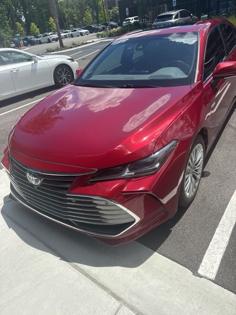 2021 Toyota Avalon Hybrid Limited