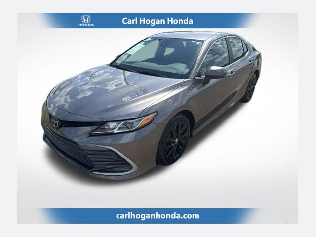2024 Toyota Camry LE FWD
