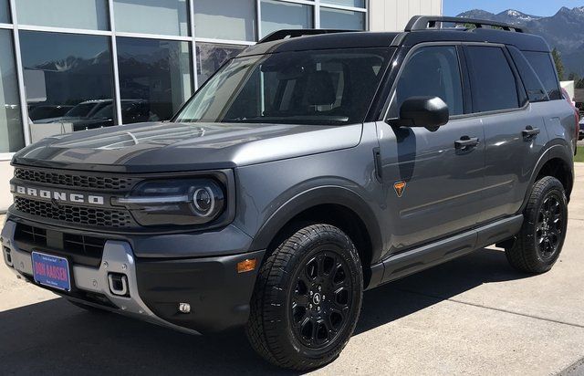 New 2025 Gray Ford Badlands image 3