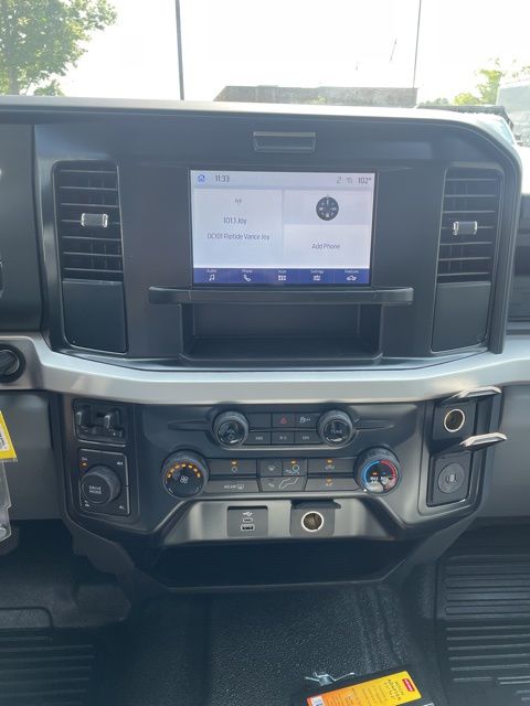 2025 Ford F-350 Super Duty XL