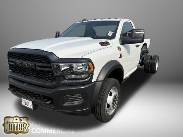 2024 Ram 5500HD Tradesman 3