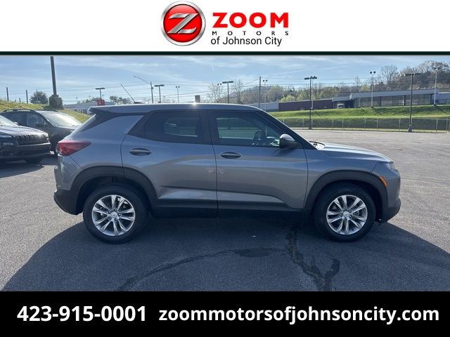 Gray (Satin Steel Metallic) 2021 Chevrolet Trailblazer LS FWD SUV / Crossover Front-Wheel Drive Continuously Variable Transmission