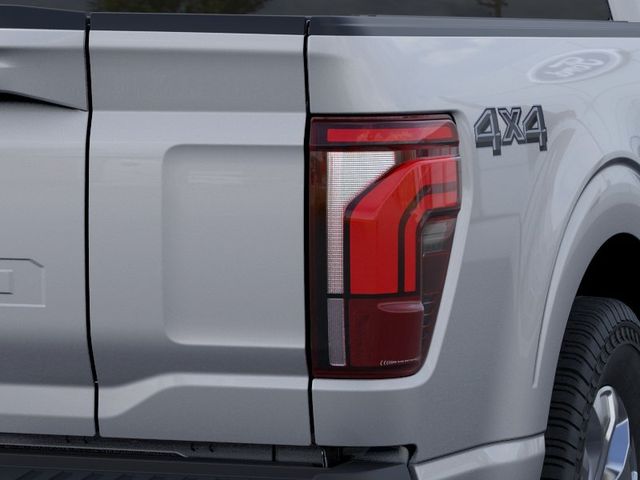 New 2026 Silver Ford Platinum image 21