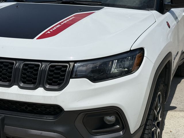 2025 Jeep Compass Trailhawk - 10