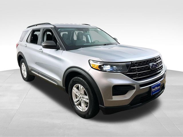 Silver Metallic 2023 Ford Explorer XLT AWD SUV / Crossover All-Wheel Drive Automatic