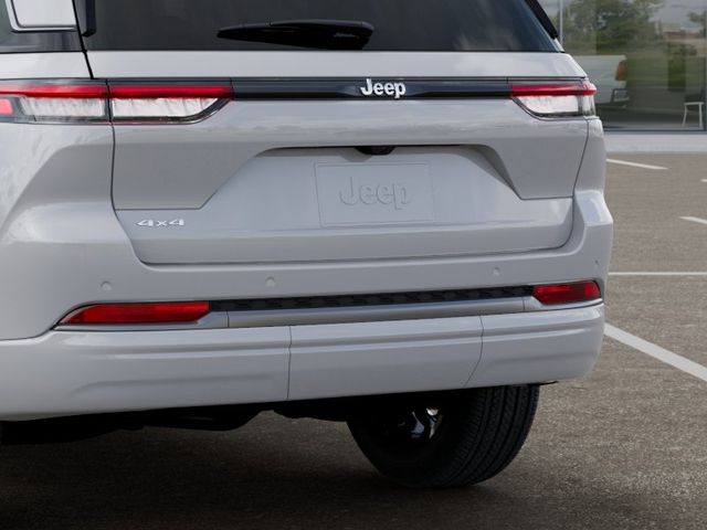 new 2026 Jeep Grand Cherokee car, priced at $47,910