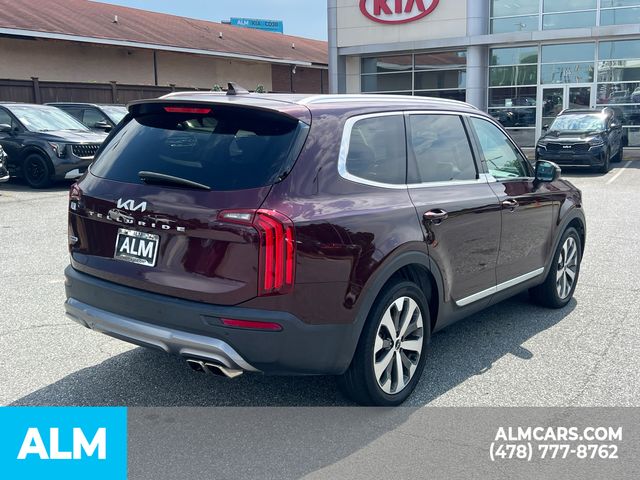 Used 2022 Purple Kia EX image 5