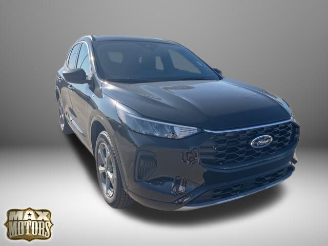 2024 Ford Escape ST-Line 2