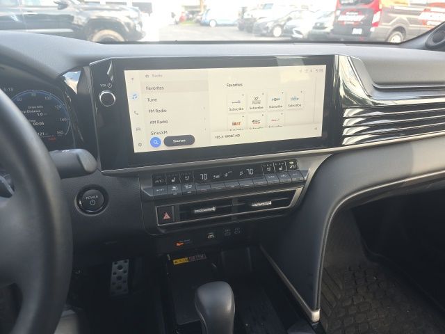 2025 Toyota Camry XSE - Photo 22