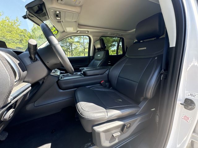 Used 2025 White Ford Platinum image 11