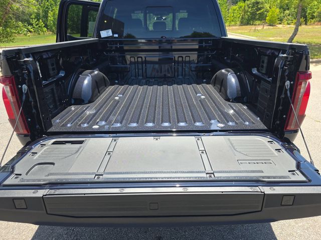 New 2026 Antimatter Blue Metallic Ford XLT image 13