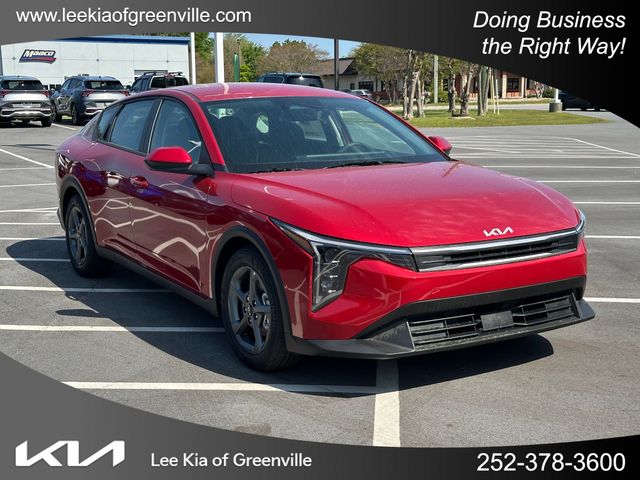 2026 Kia K4 LXS