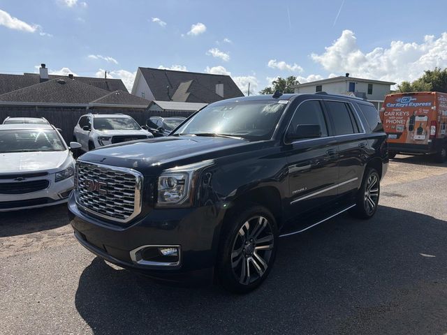 Dark Sapphire Blue 2018 GMC Yukon SUV / Crossover 4X2 