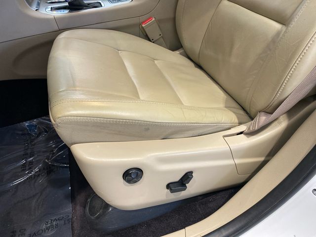 Used 2017 White Jeep Limited image 18