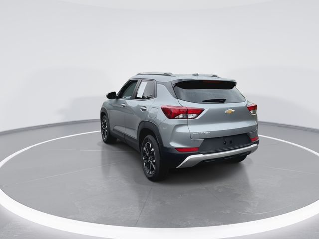 Used 2023 Gray Chevrolet LT image 9