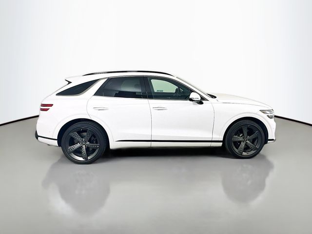 2025 Genesis GV70 Sport Prestige 4
