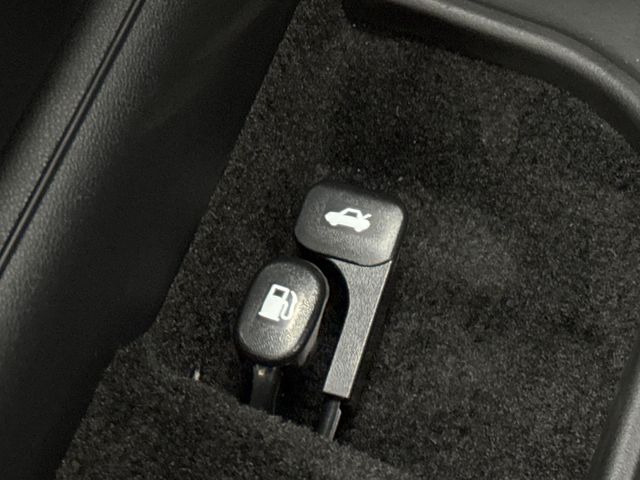 New 2025 Hyundai Elantra Hybrid For Sale in Indianapolis, IN