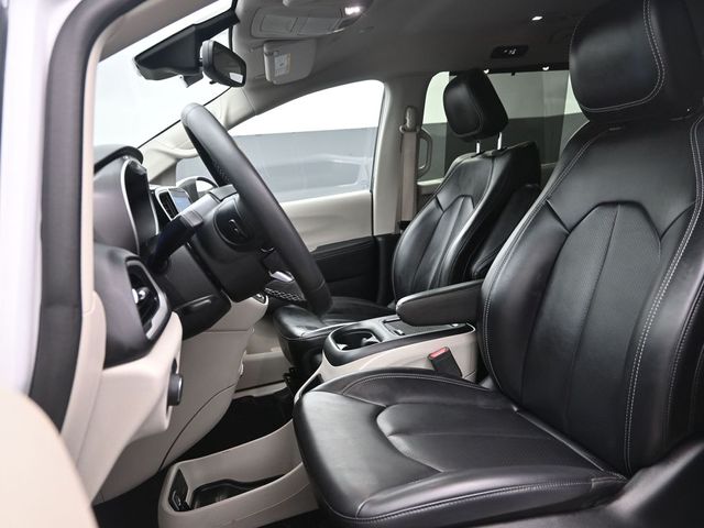 used 2023 Chrysler Pacifica car, priced at $24,653