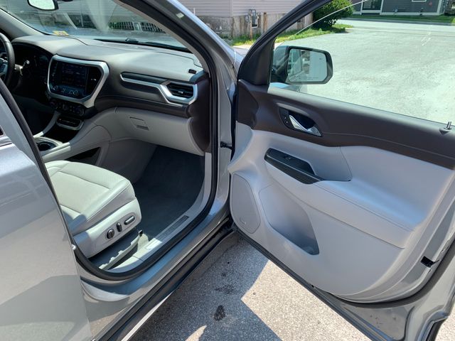 Used 2023 GMC Acadia SUV