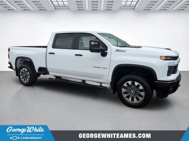2025 Chevrolet Silverado 2500HD Custom Crew Cab 4WD