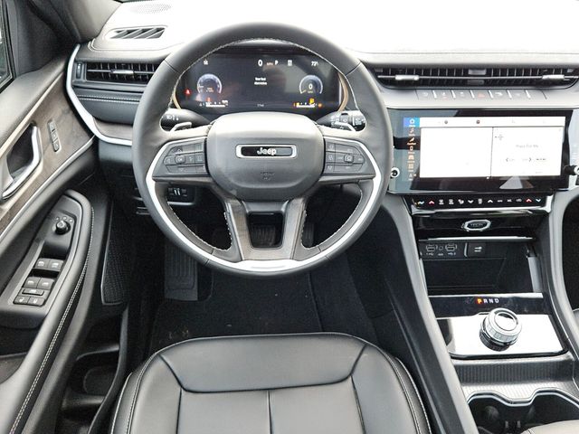 2026 Jeep Grand Cherokee Limited 4x2