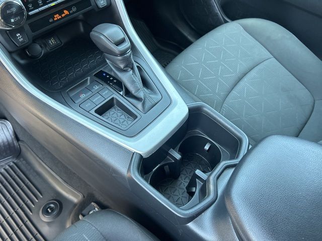 2023 Toyota RAV4 XLE - Photo 28