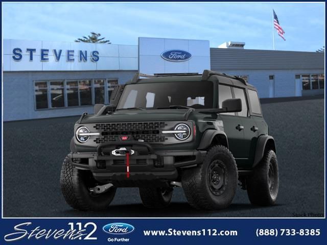 2024 Ford Bronco Black Diamond 