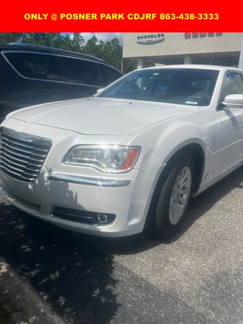 White (Ivory) 2014 Chrysler 300 Sedan Rear-Wheel Drive 8-Speed Automatic