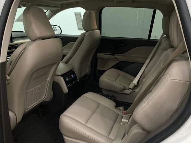 2023 Lincoln Aviator Standard
