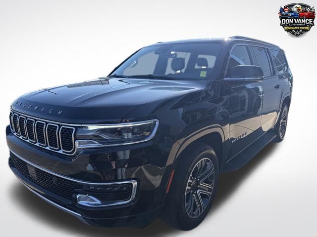 Diamond Black Crystal Pearlcoat 2024 Jeep Wagoneer L Series II 4WD SUV / Crossover Four-Wheel Drive 8-Speed Automatic