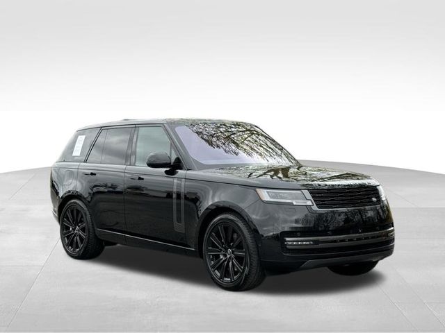 2023 Land Rover Range Rover SE 7