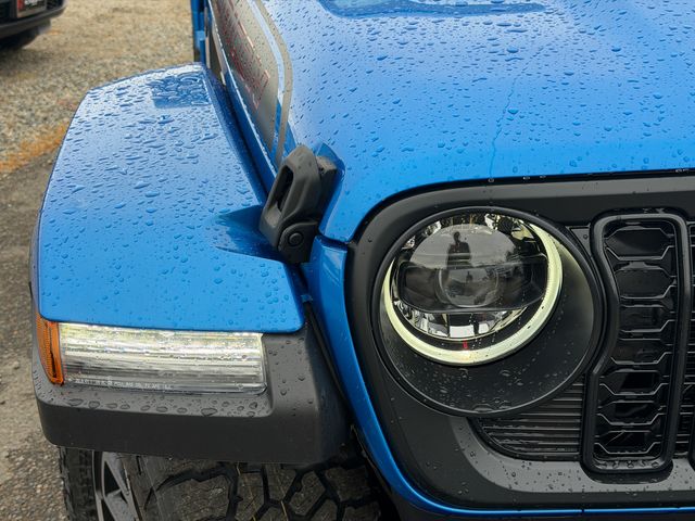 new 2026 Jeep Gladiator car, priced at $58,980
