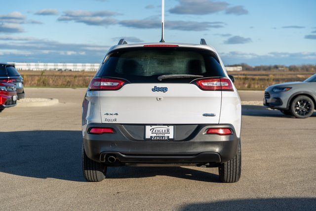 2018 Jeep Cherokee Latitude 6