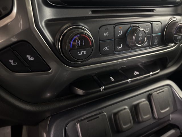 2017 Chevrolet Silverado 1500 LT photo
