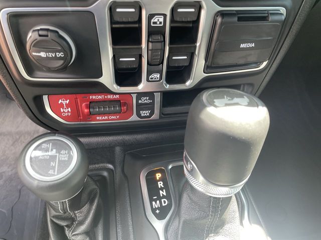 Used 2025 Jeep Wrangler SUV