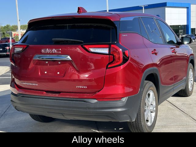 View vehicle photo 7