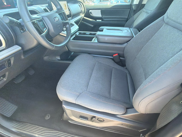 Used 2025 Ford Expedition SUV