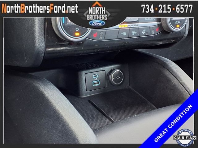 2021 Ford Escape Hybrid