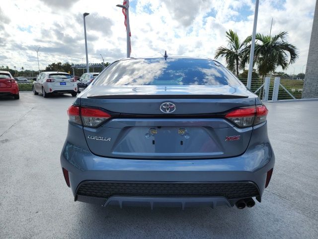 2020 Toyota Corolla XSE 13