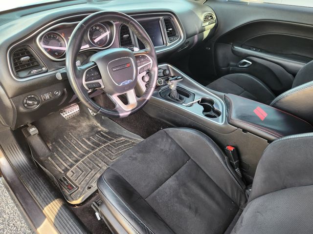 2018 Dodge Challenger SXT - 6