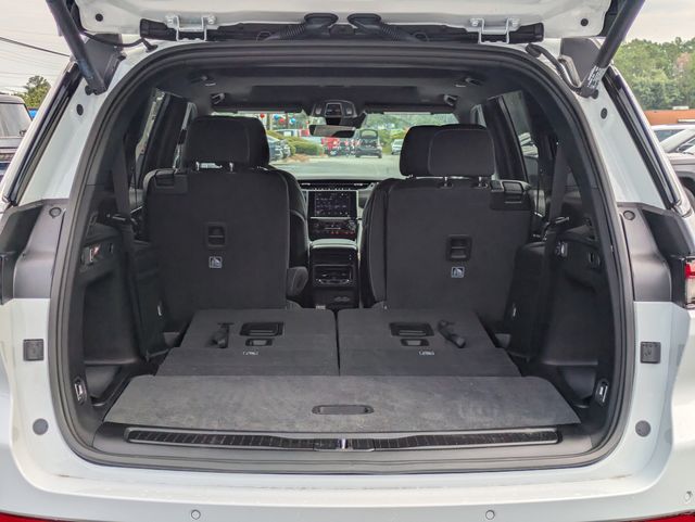 2026 Jeep Grand Cherokee L Altitude 4x4