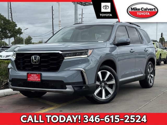 Diffused Sky Pearl 2025 Honda Pilot Touring FWD SUV / Crossover Front-Wheel Drive Automatic